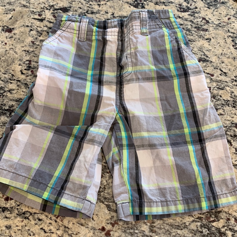 Gray and green plaid shorts size 4